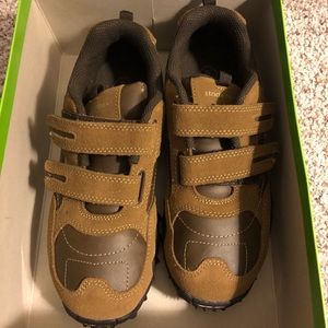 Boys Stride Right shoes
